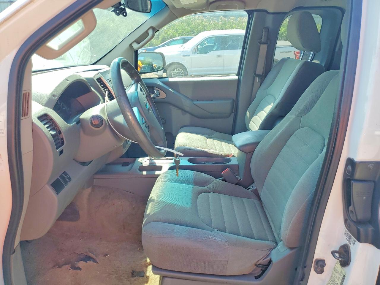 2014 Nissan Frontier S White vin: 1N6BD0CT6EN769418