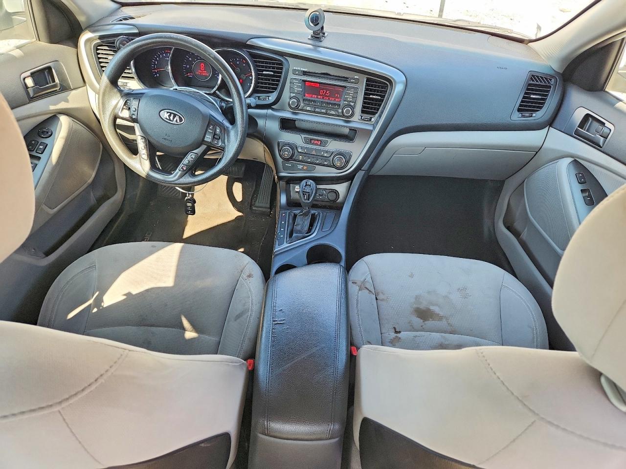 2012 Kia Optima Lx White vin: 5XXGM4A73CG059763