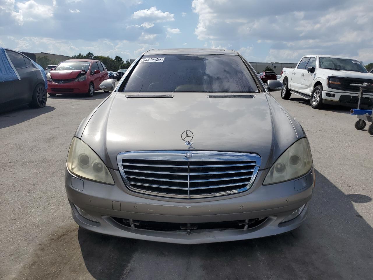 2007 Mercedes-benz S 550 Серый vin: WDDNG71XX7A027450