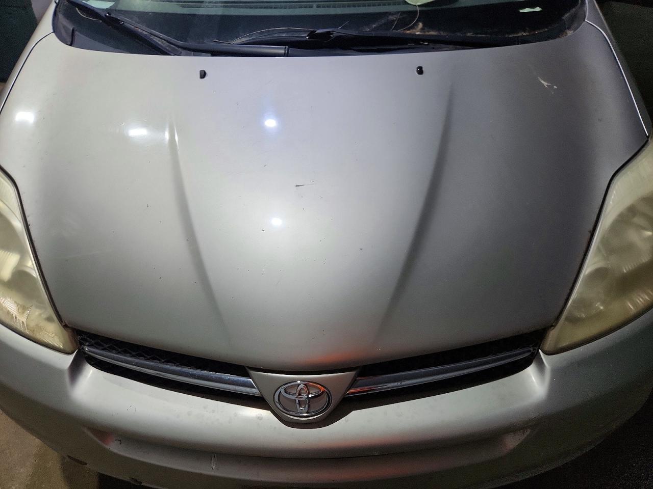 2005 Toyota Sienna Xle Limited 7 Passenger Silver vin: 5TDBA22C05S031391