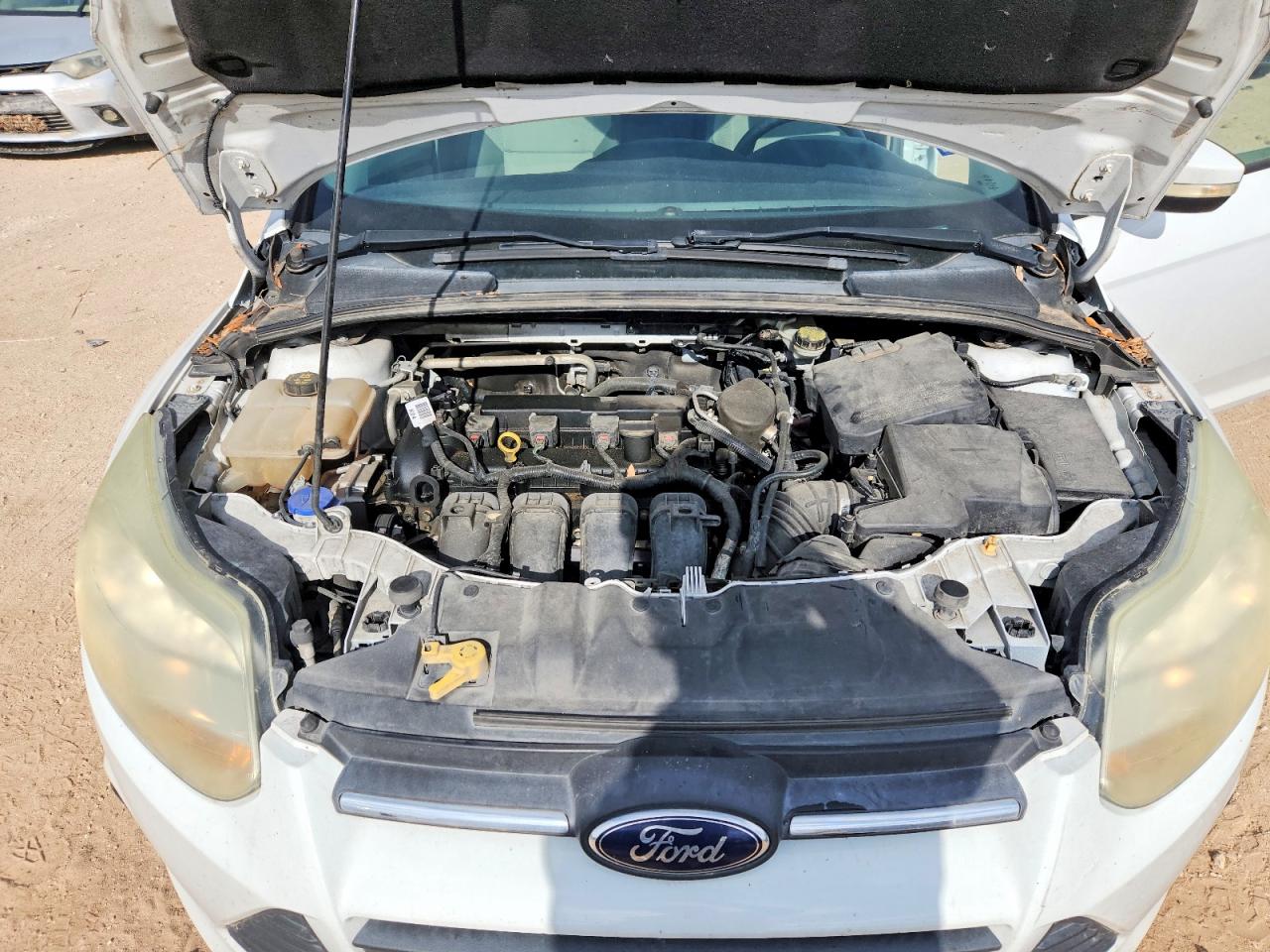 2014 Ford Focus Se White vin: 1FADP3F25EL351716
