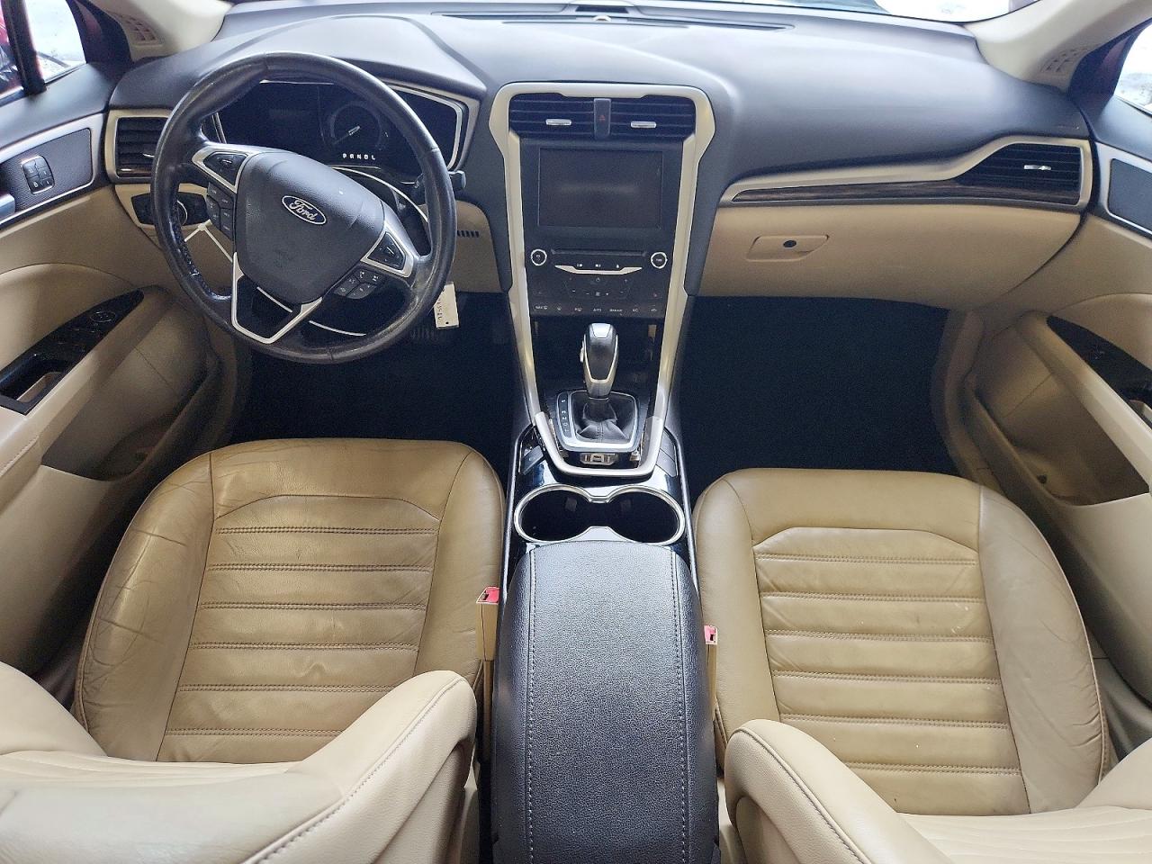 2014 Ford Fusion Se Phev Красный vin: 3FA6P0PU6ER216320