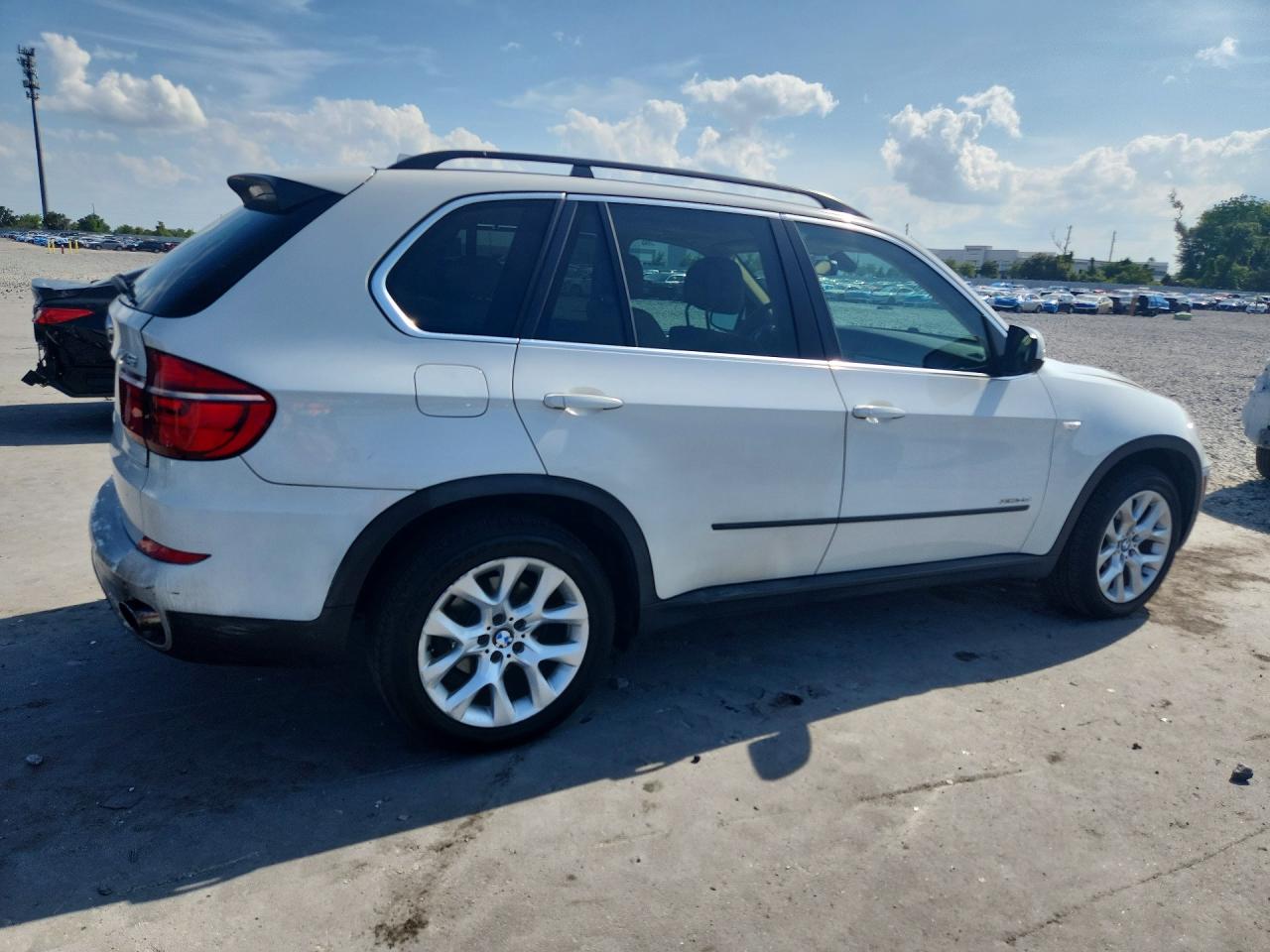 2013 Bmw X5 Xdrive35d White vin: 5UXZW0C54D0B91491
