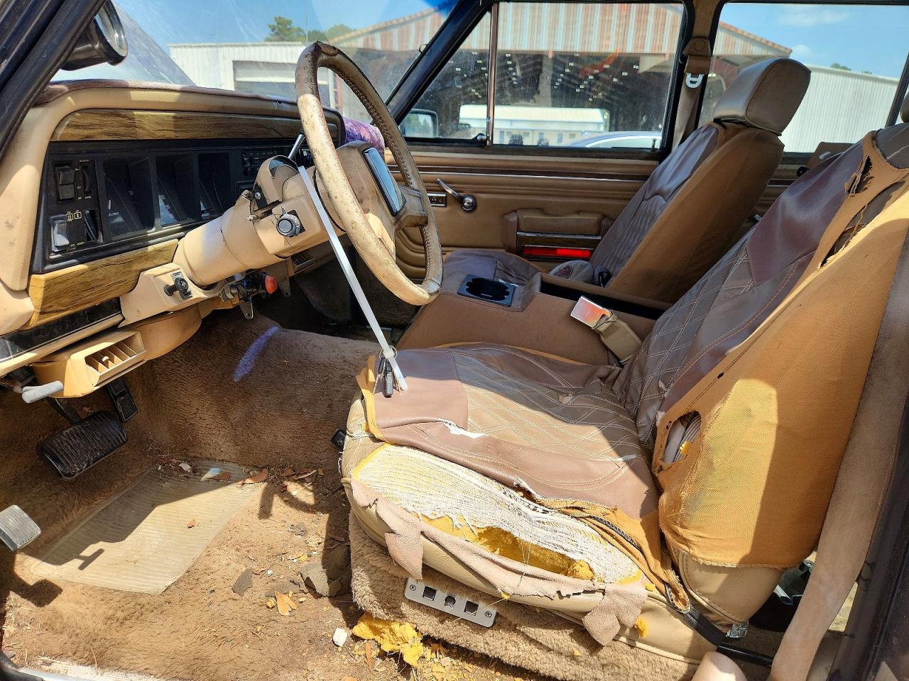 1989 Jeep Grand Wagoneer Two Tone vin: 1J4GS5871KP111278