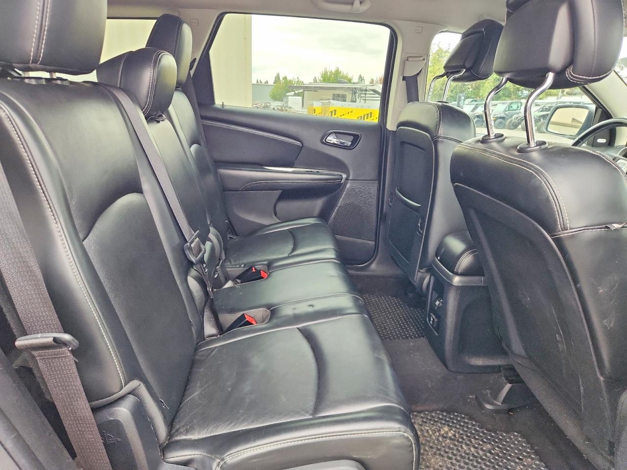 2011 Dodge Journey R/t Silver vin: 3D4PH6FG4BT550602