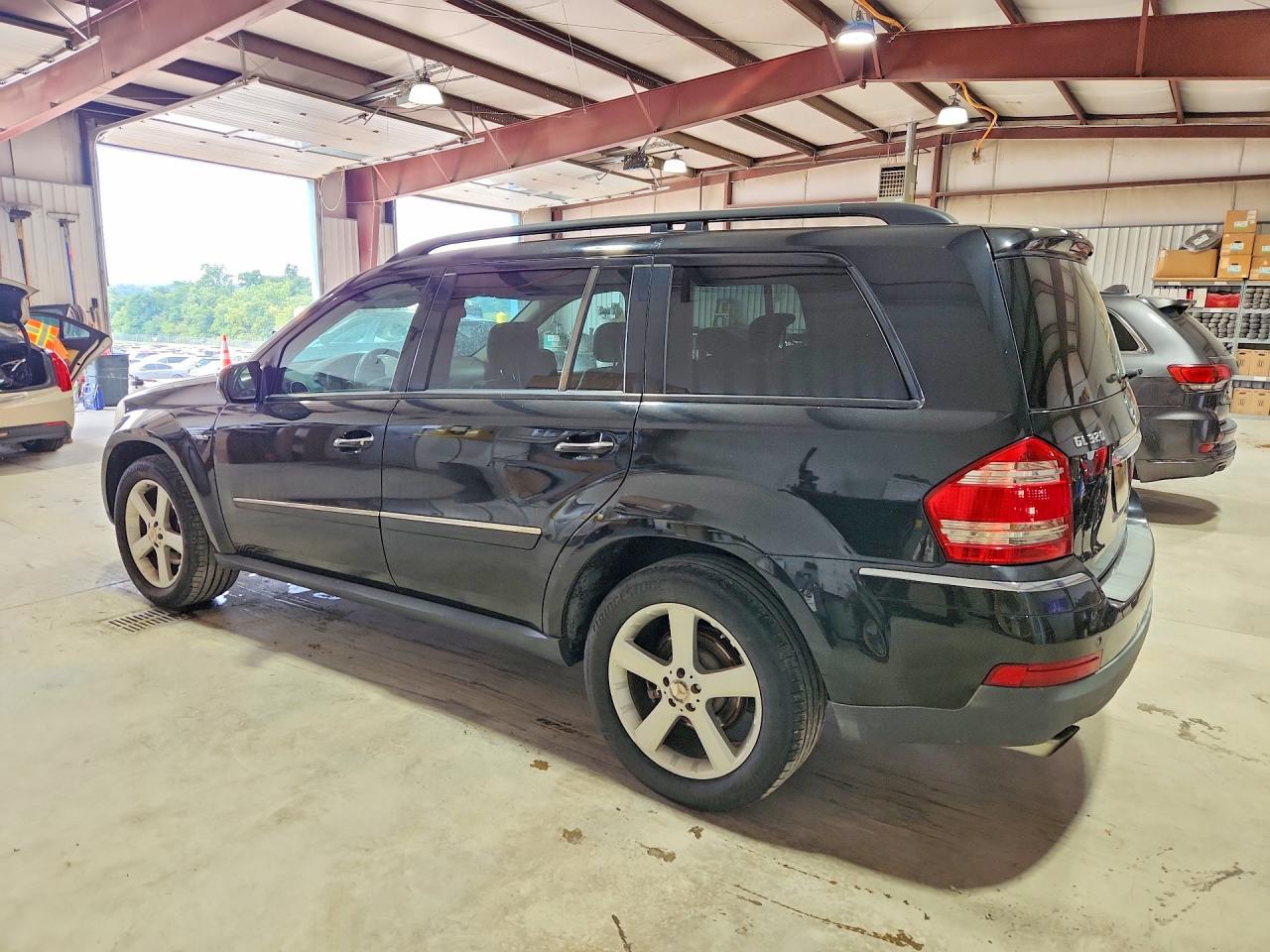 2009 Mercedes-benz Gl Black vin: 4JGBF25E49A518218
