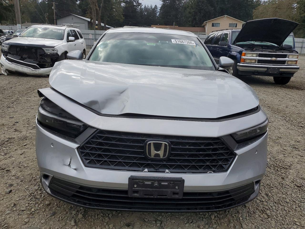 2025 Honda Accord Hybrid Exl Silver vin: 1HGCY2F67SA018037