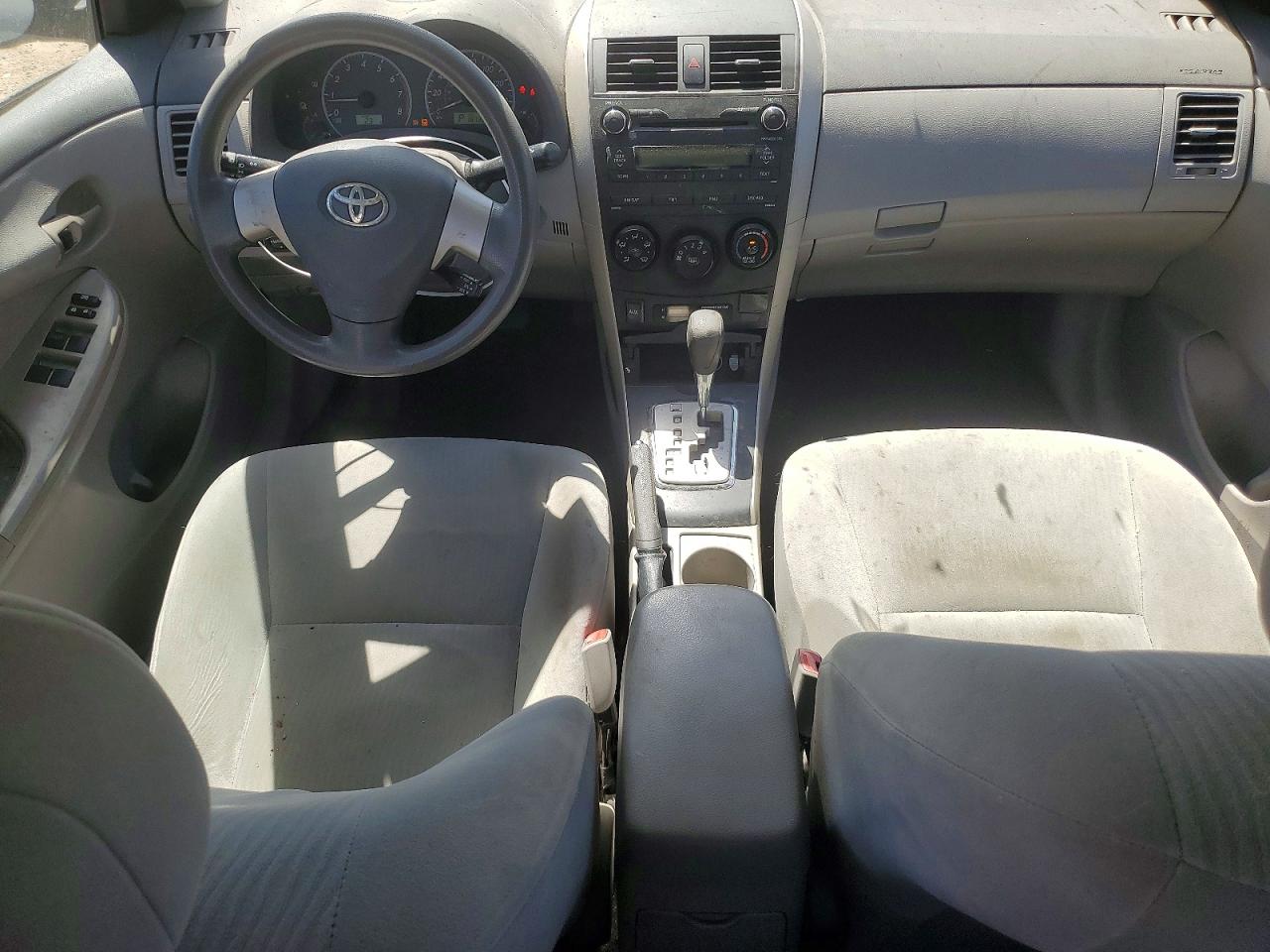 2010 Toyota Corolla Le Gray vin: 2T1BU4EE5AC425133