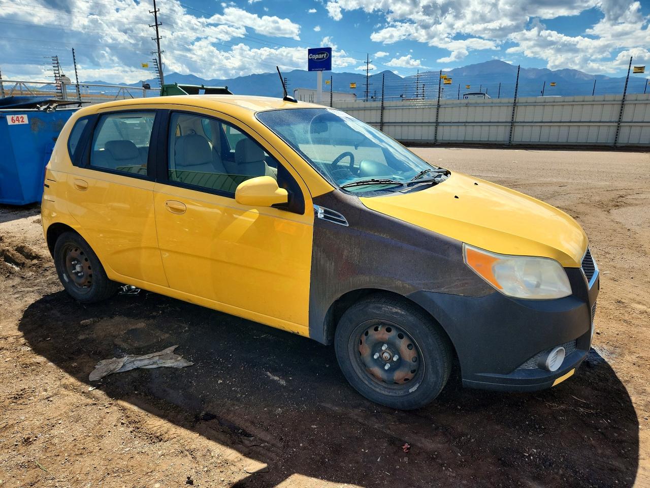2010 Chevrolet Aveo Ls Yellow vin: KL1TD6DE7AB131997