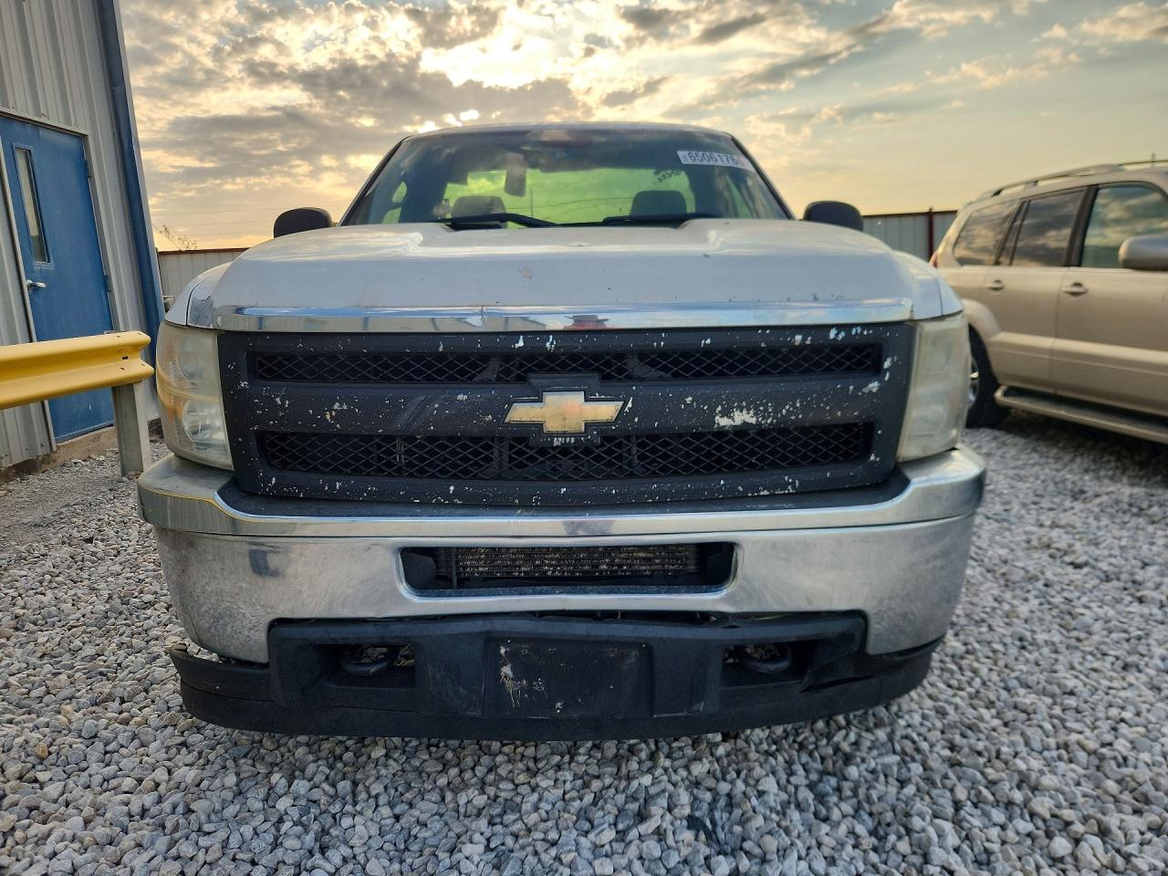 2013 Chevrolet Silverado C2500 Heavy Duty White vin: 1GC0CVCG5DF175067