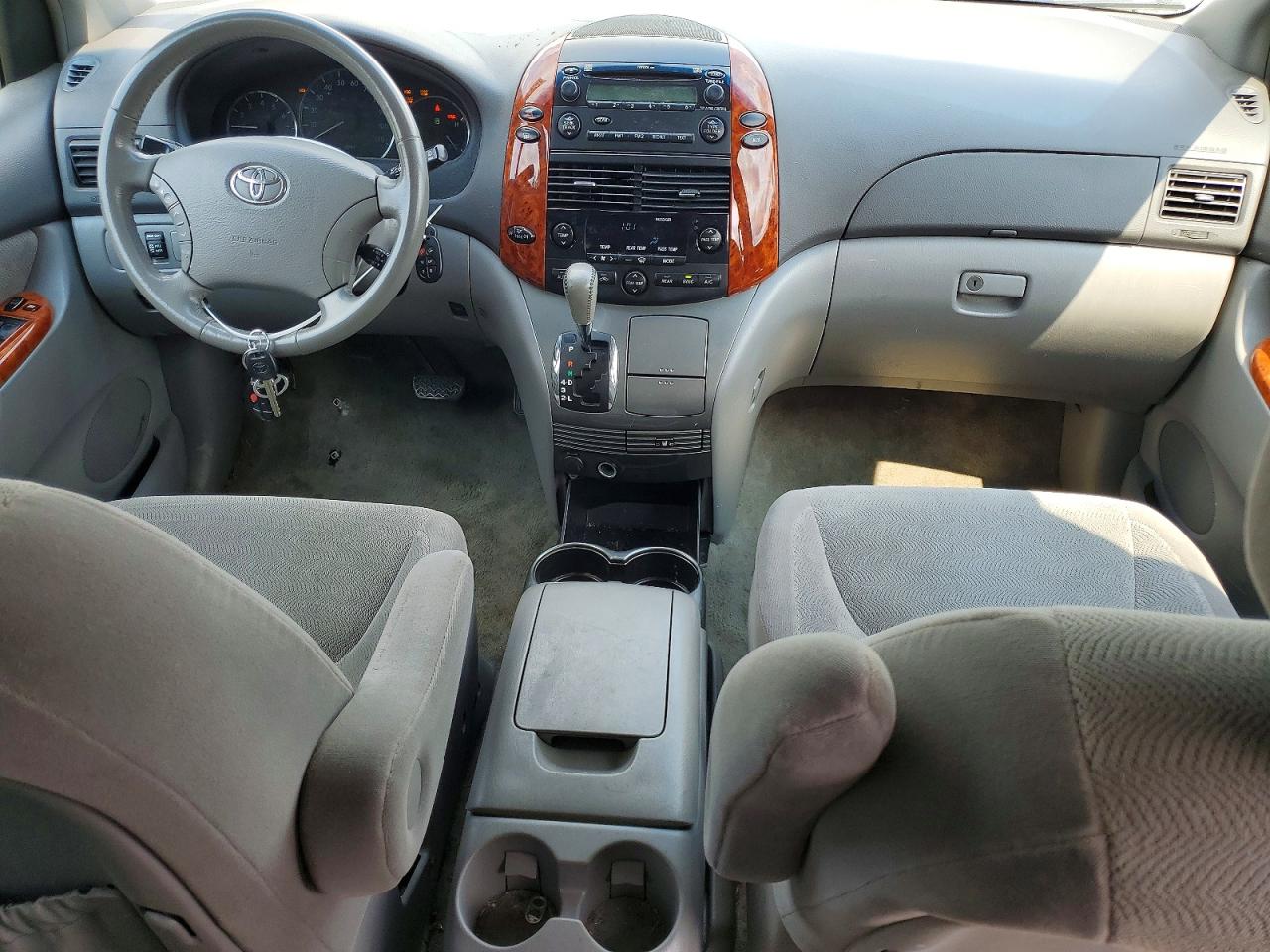 2010 Toyota Sienna Xle Белый vin: 5TDYK4CC6AS300876