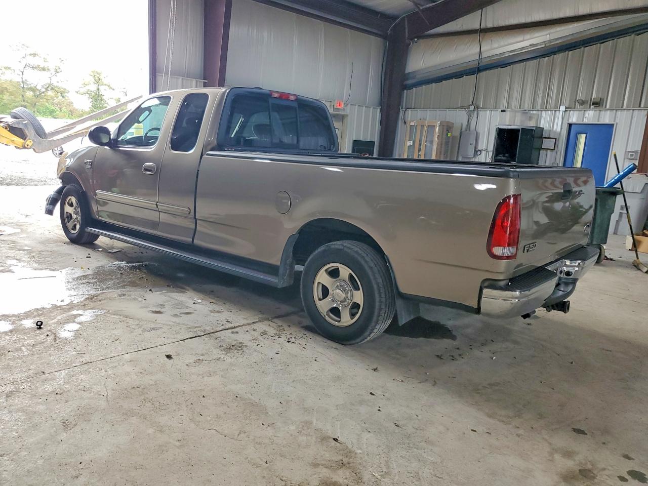 2003 Ford F150 Beige vin: 1FTRX17L43NA57737