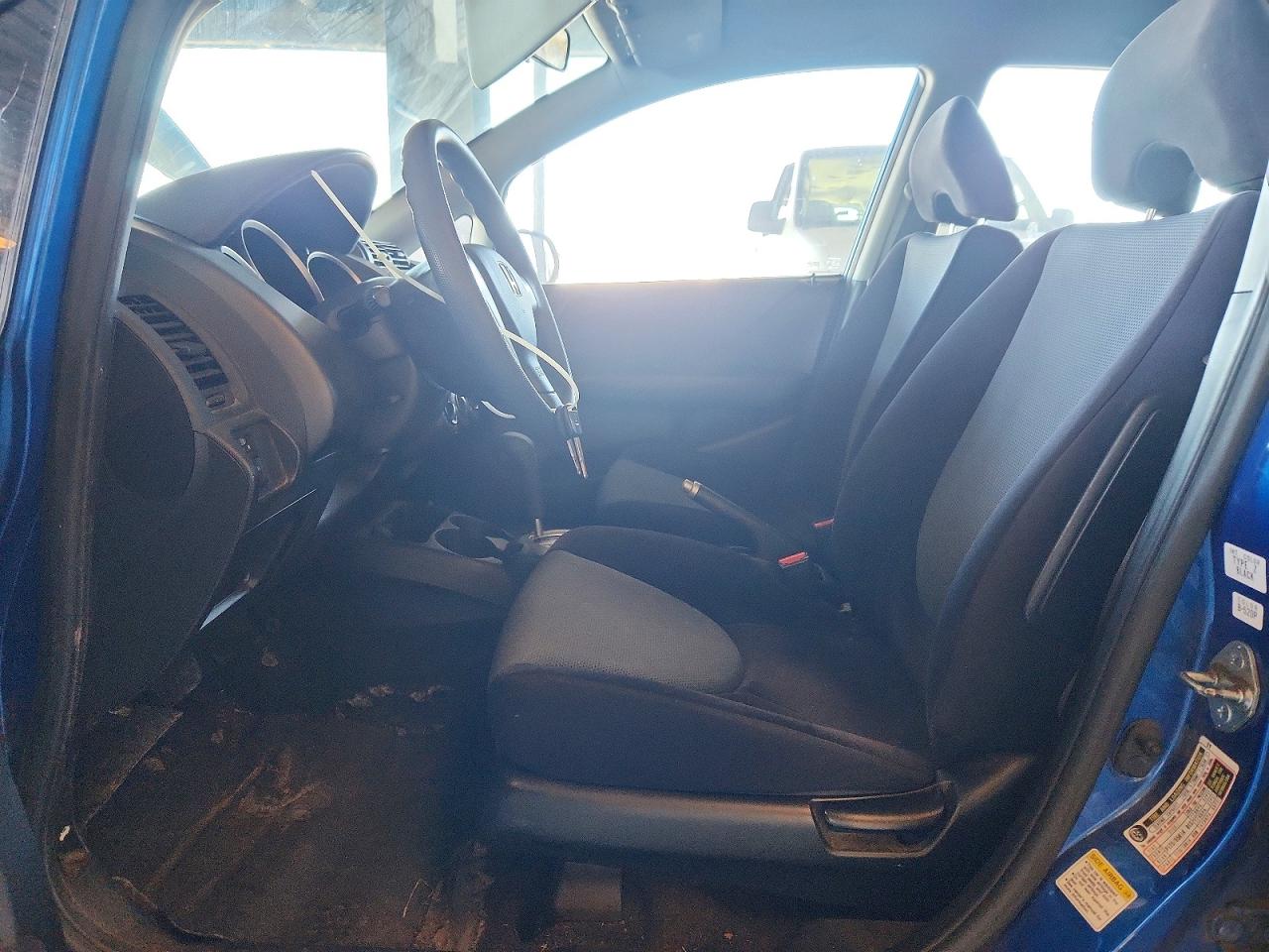 2008 Honda Fit Blue vin: JHMGD38408S017634