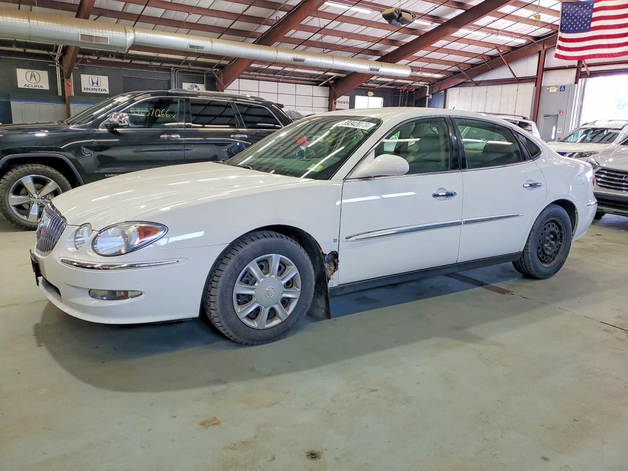 2008 Buick Lacrosse Cx White vin: 2G4WC582481136115