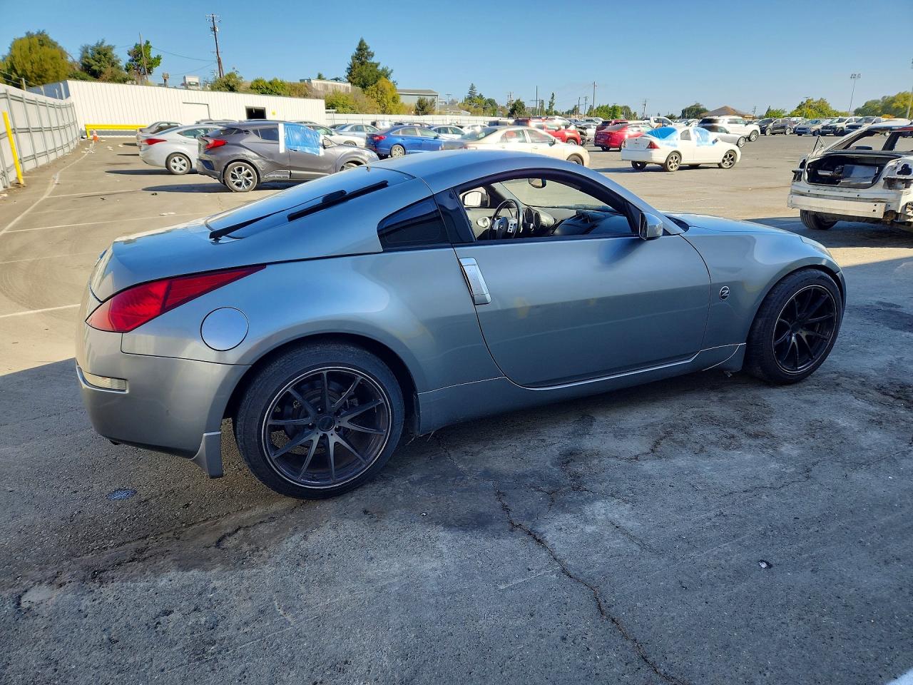 2005 Nissan 350z Base Silver vin: JN1AZ34D35M608610