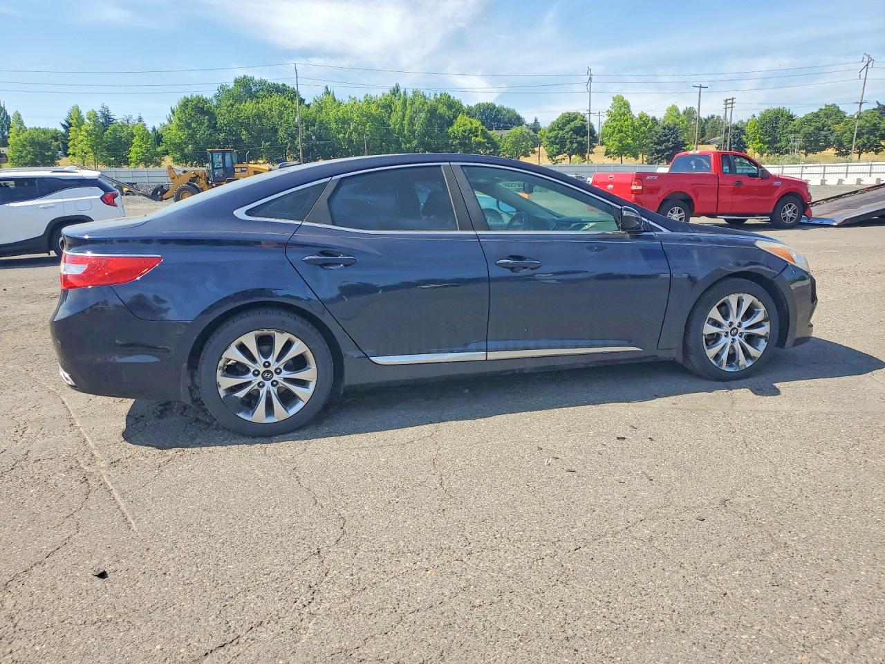 2013 Hyundai Azera Base Blue vin: KMHFG4JG1DA261402