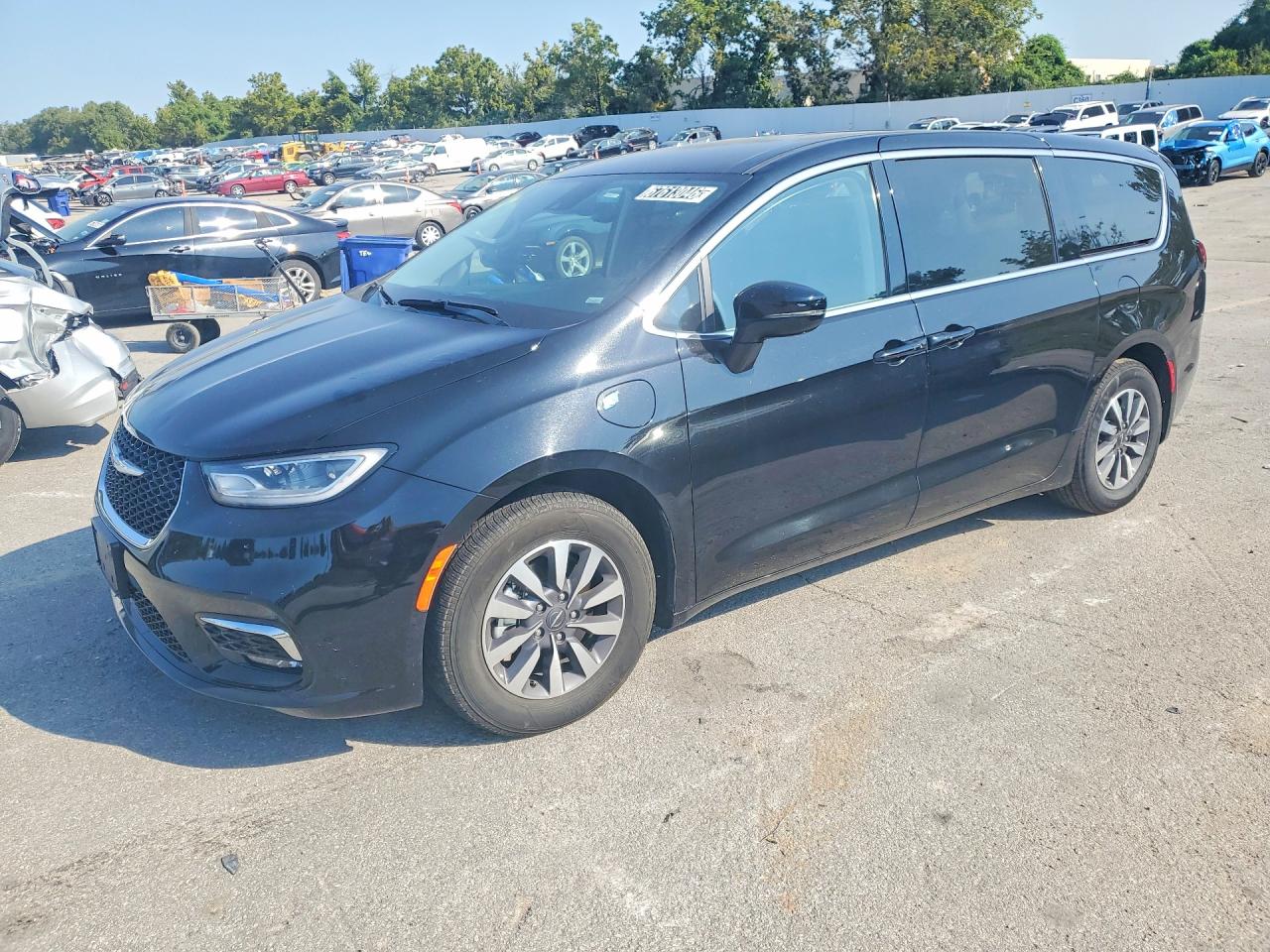2024 Chrysler Pacifica Hybrid Select Black vin: 2C4RC1S77RR196729