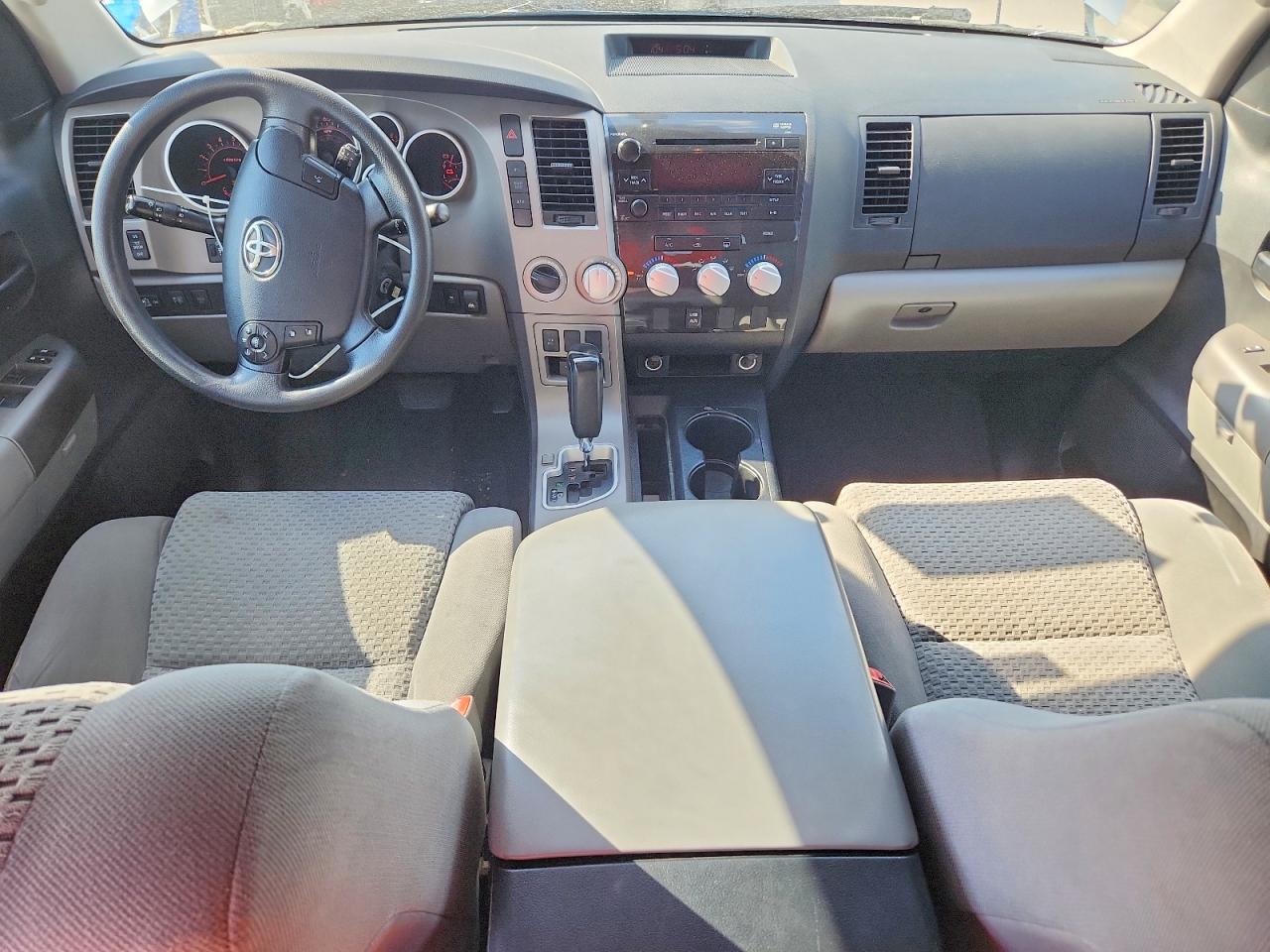 2012 Toyota Tundra Crewmax Sr5 Белый vin: 5TFDW5F17CX266690