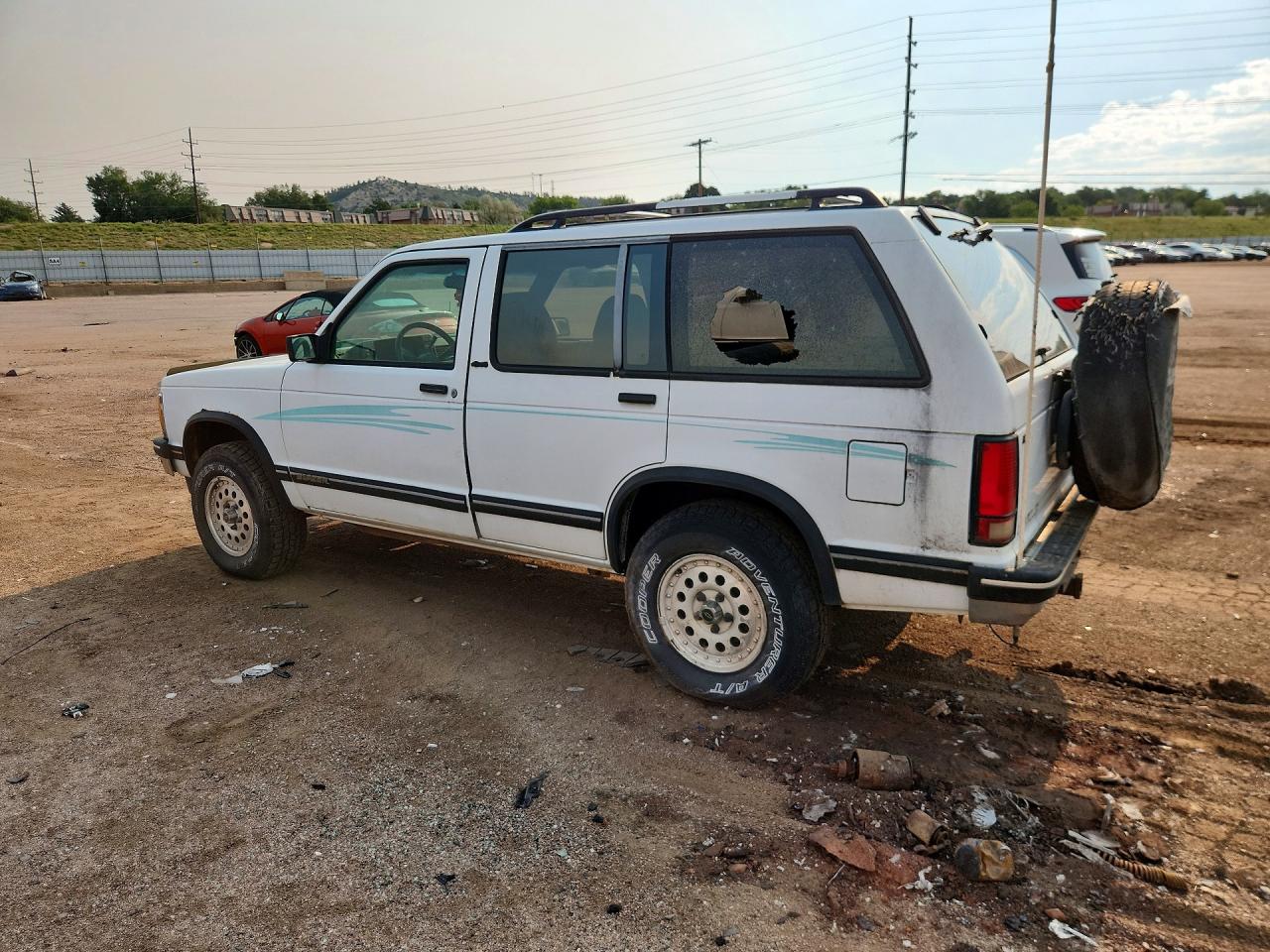 1993 Chevrolet Blazer S10 Белый vin: 1GNDT13W1P2174776
