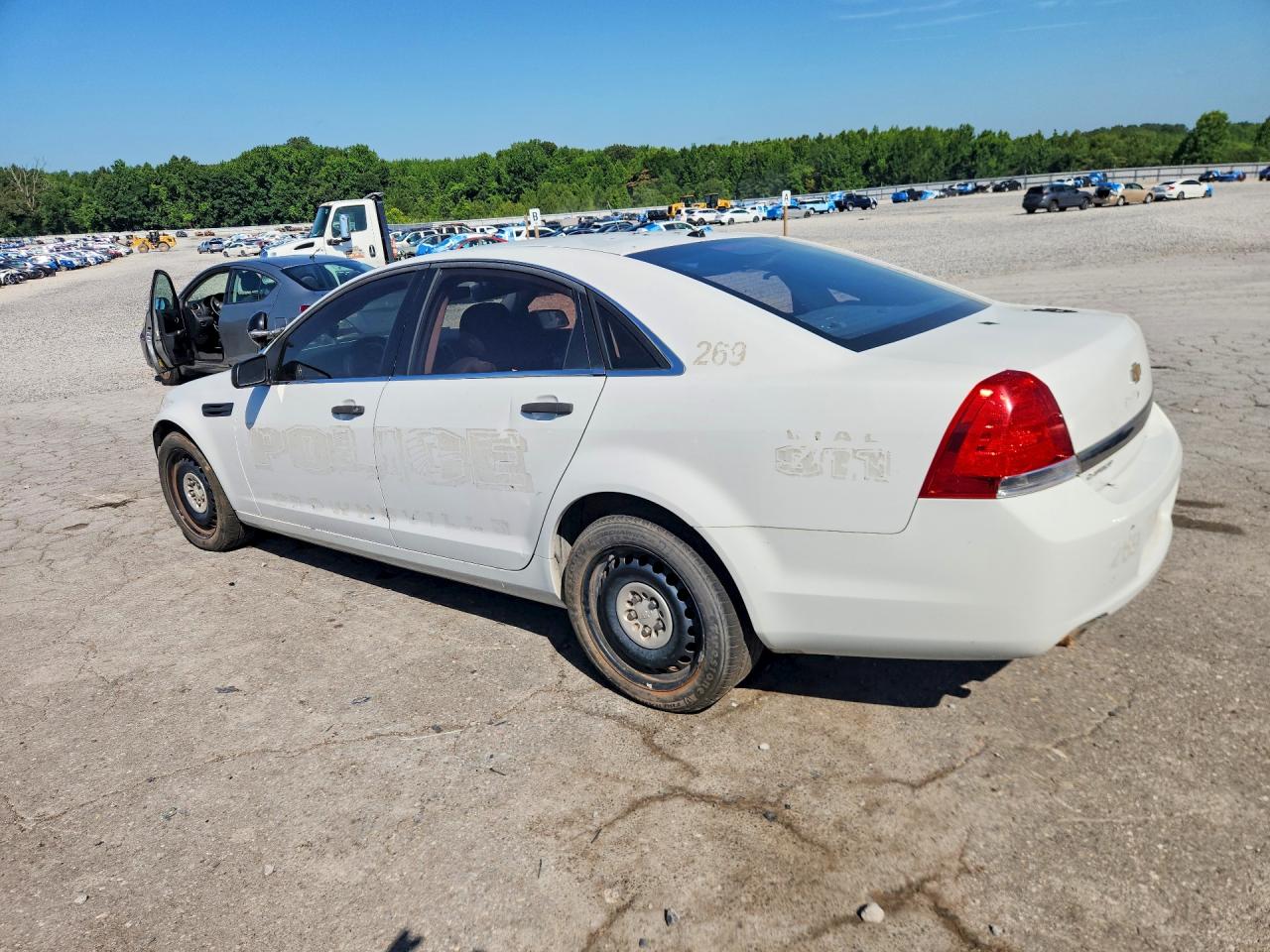 2014 Chevrolet Caprice Police White vin: 6G3NS5U25EL944829