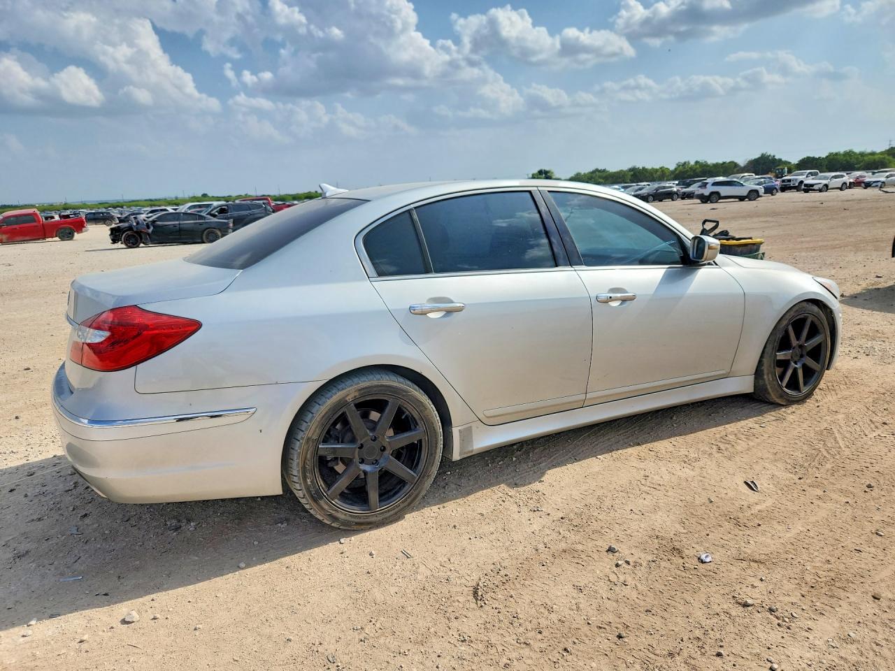 2013 Hyundai Genesis 3.8l Silver vin: KMHGC4DD4DU243086