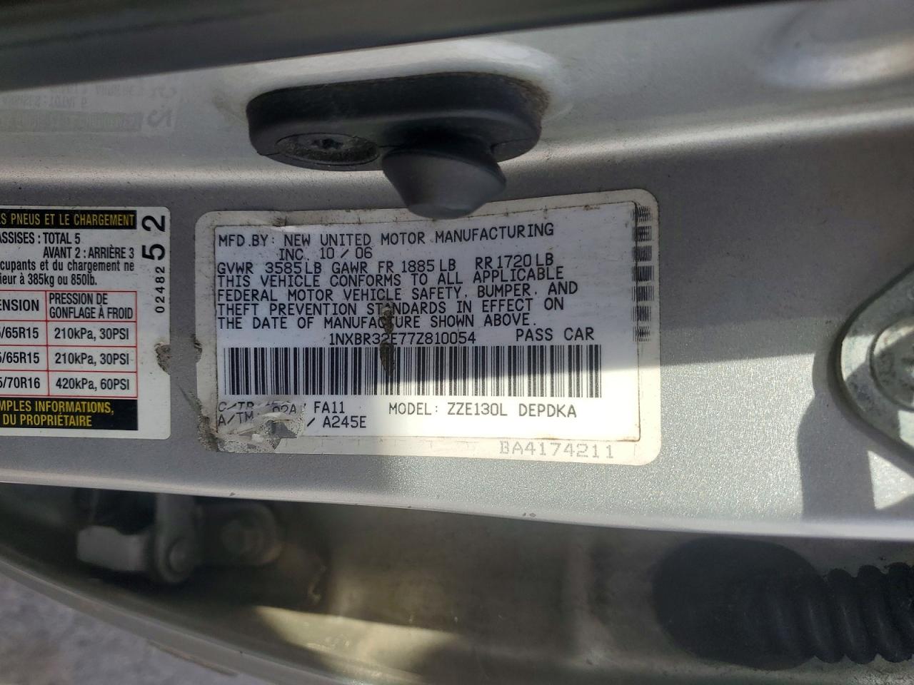 2007 Toyota Corolla Ce Silver vin: 1NXBR32E77Z810054