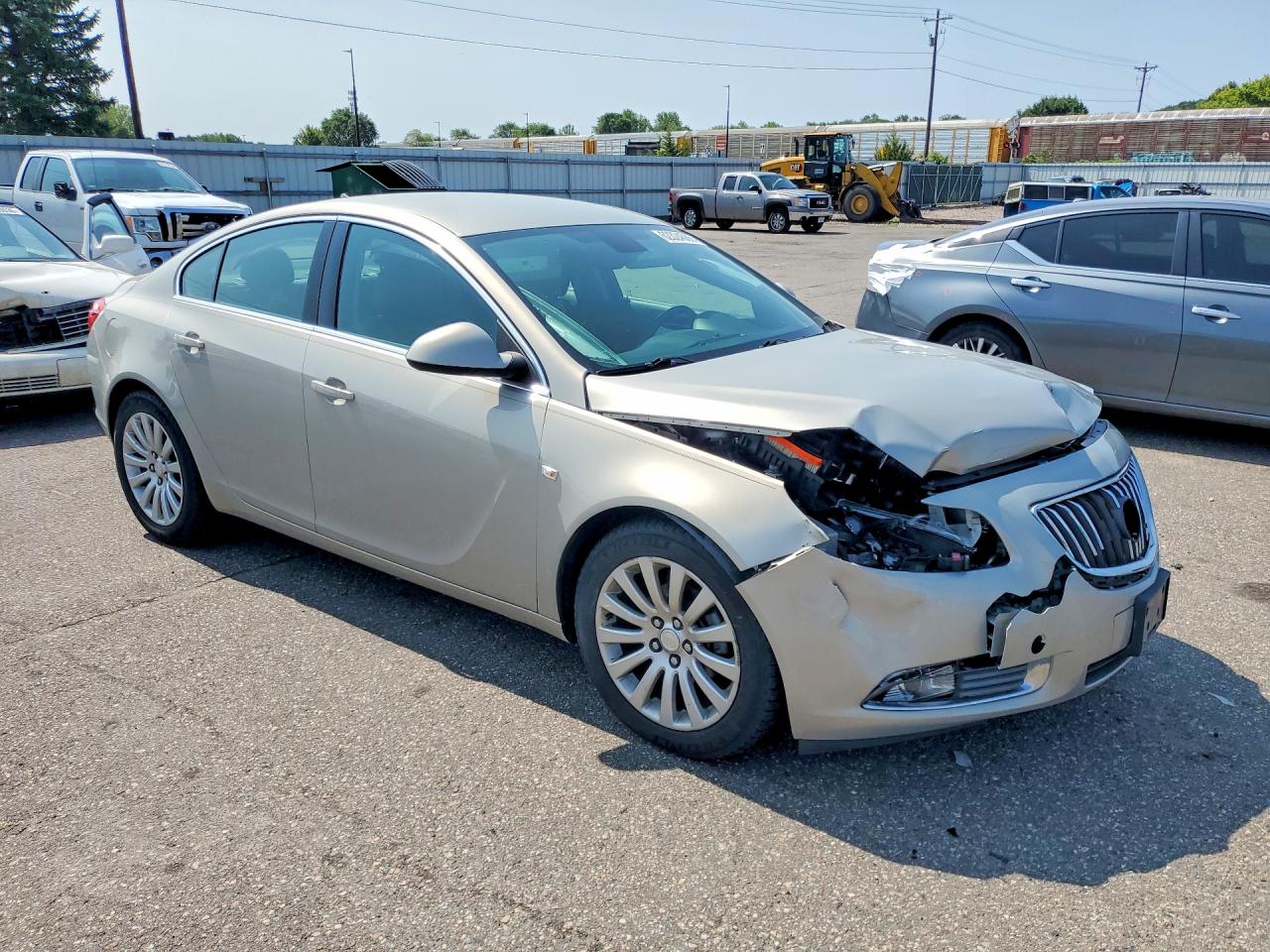 2011 Buick Regal Cxl Серебряный vin: W04GN5EC9B1124422