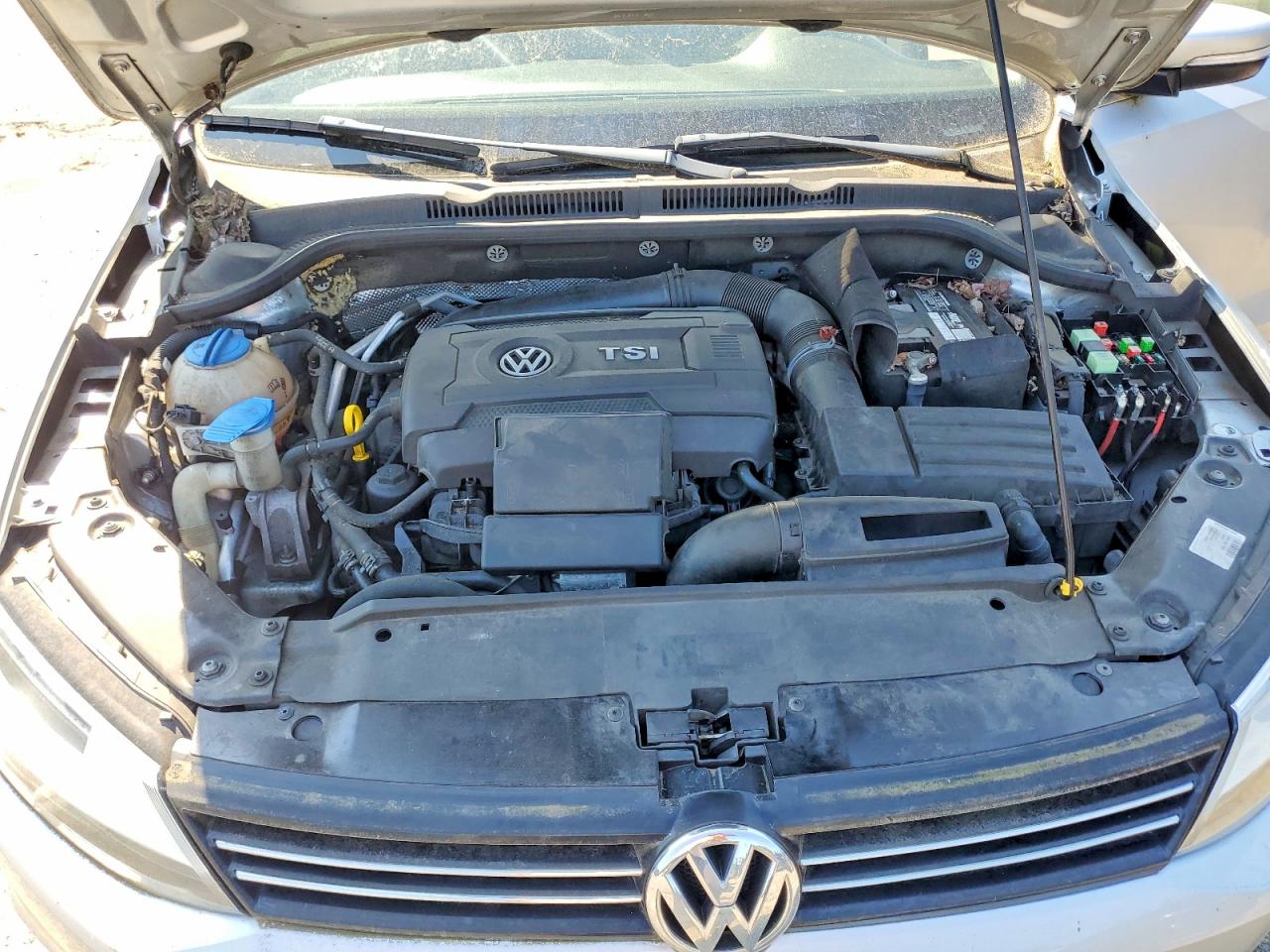 2014 Volkswagen Jetta Se Silver vin: 3VWD17AJ2EM303698