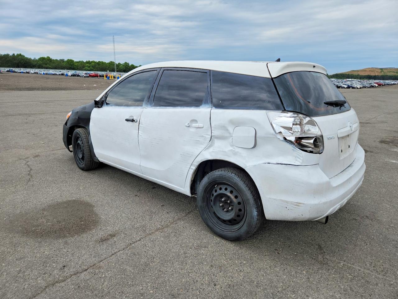 2008 Toyota Corolla Matrix Xr White vin: 2T1KR32E88C710855