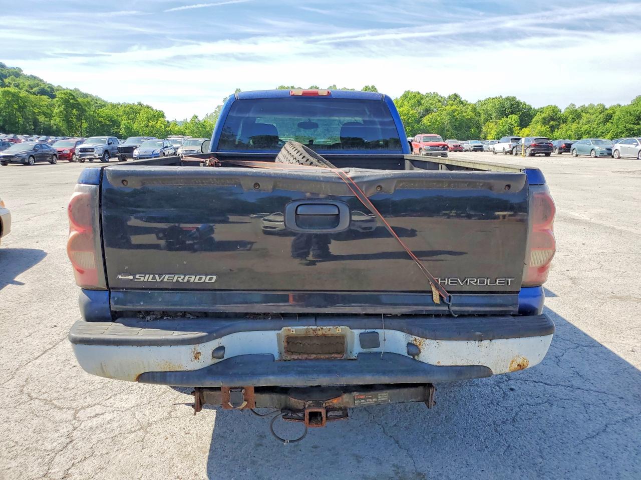 2004 Chevrolet Silverado K1500 Blue vin: 1GCEK19T14E188295