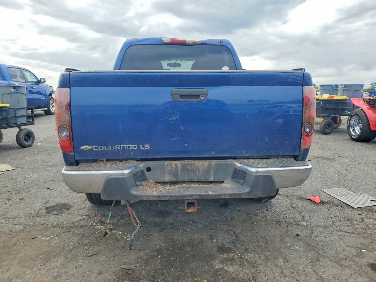 2005 Chevrolet Colorado Blue vin: 1GCDT136458182051