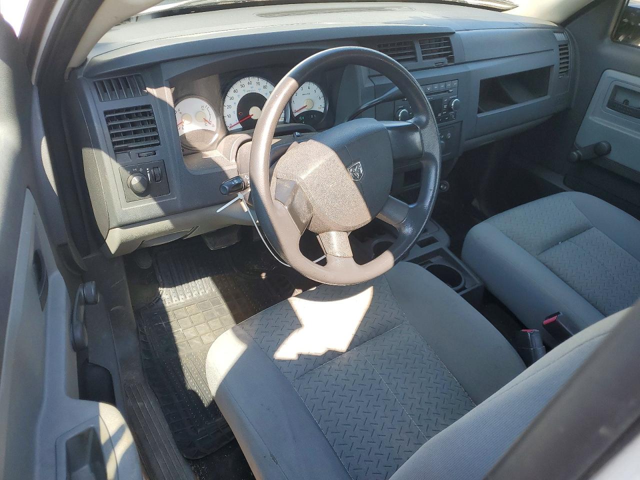 2008 Dodge Dakota St White vin: 1D7HE22K68S538643