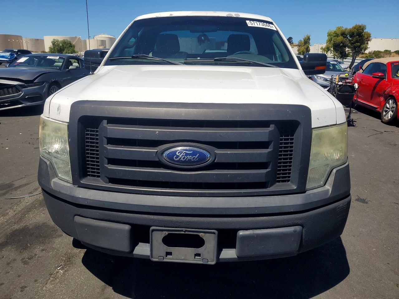 2010 Ford F150 White vin: 1FTMF1CW1AKE17137