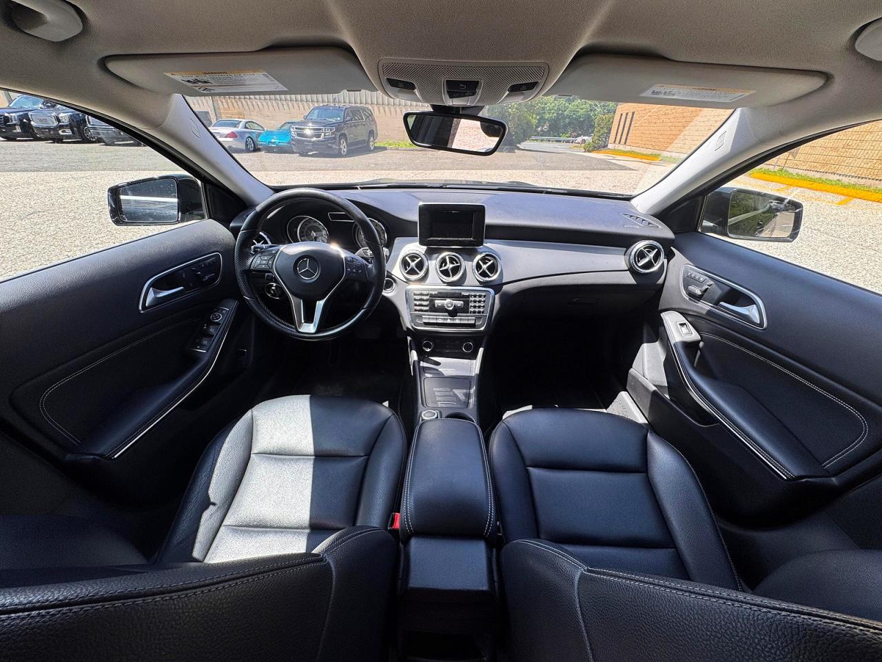2015 Mercedes-benz Gla 250 Black vin: WDCTG4EB3FJ139806
