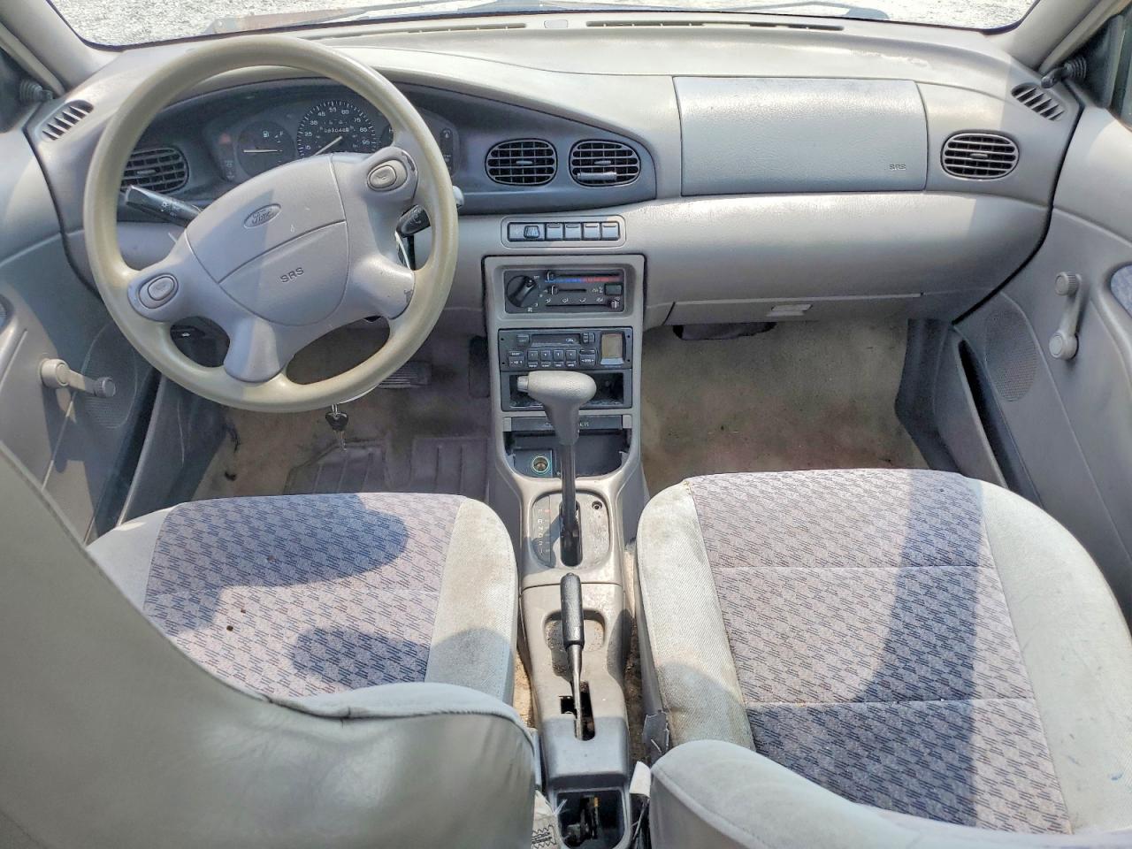 1997 Ford Aspire Серебряный vin: KNJLT06H4V6198990