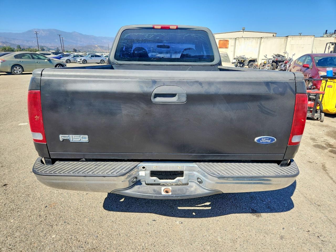 2001 Ford F150 Black vin: 1FTZX17261NB94537