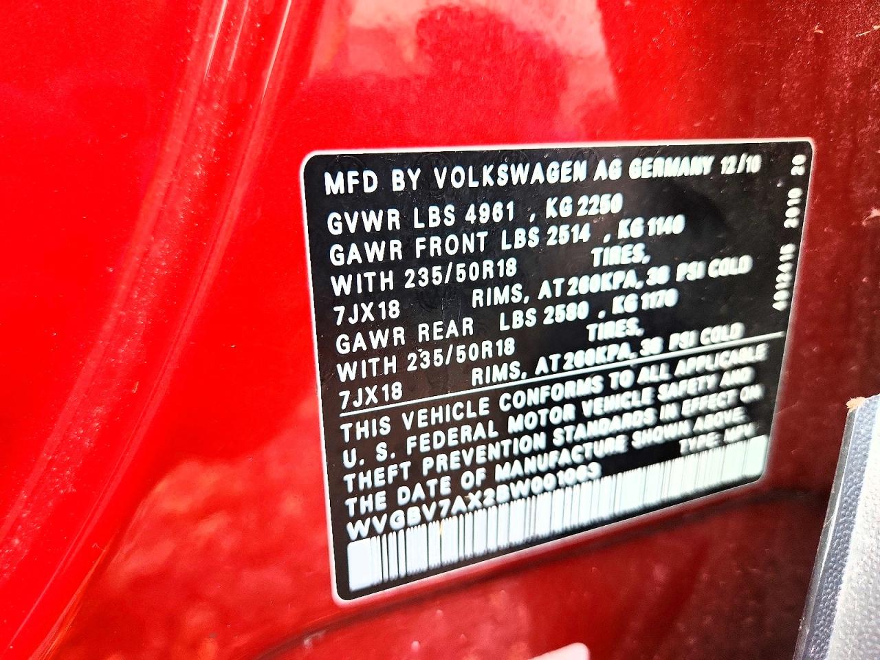 2011 Volkswagen Tiguan S Red vin: WVGBV7AX2BW001063