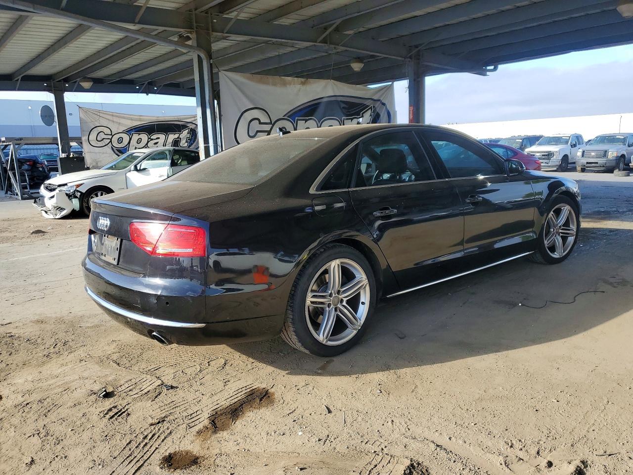 2013 Audi A8 Quattro Black vin: WAUAGAFD7DN018727