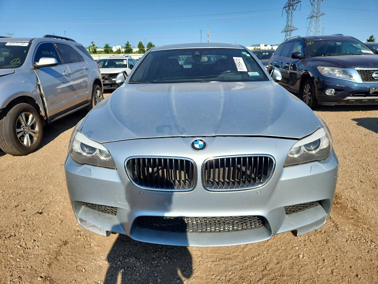 2013 Bmw M5 Серебряный vin: WBSFV9C59DD097018