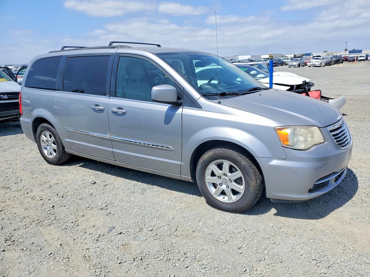 2013 Chrysler Town & Country Touring Silver vin: 2C4RC1BG5DR554855