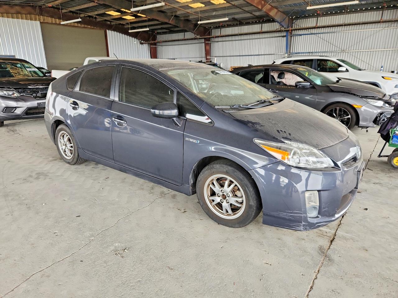 2010 Toyota Prius Iii Gray vin: JTDKN3DU6A0146574