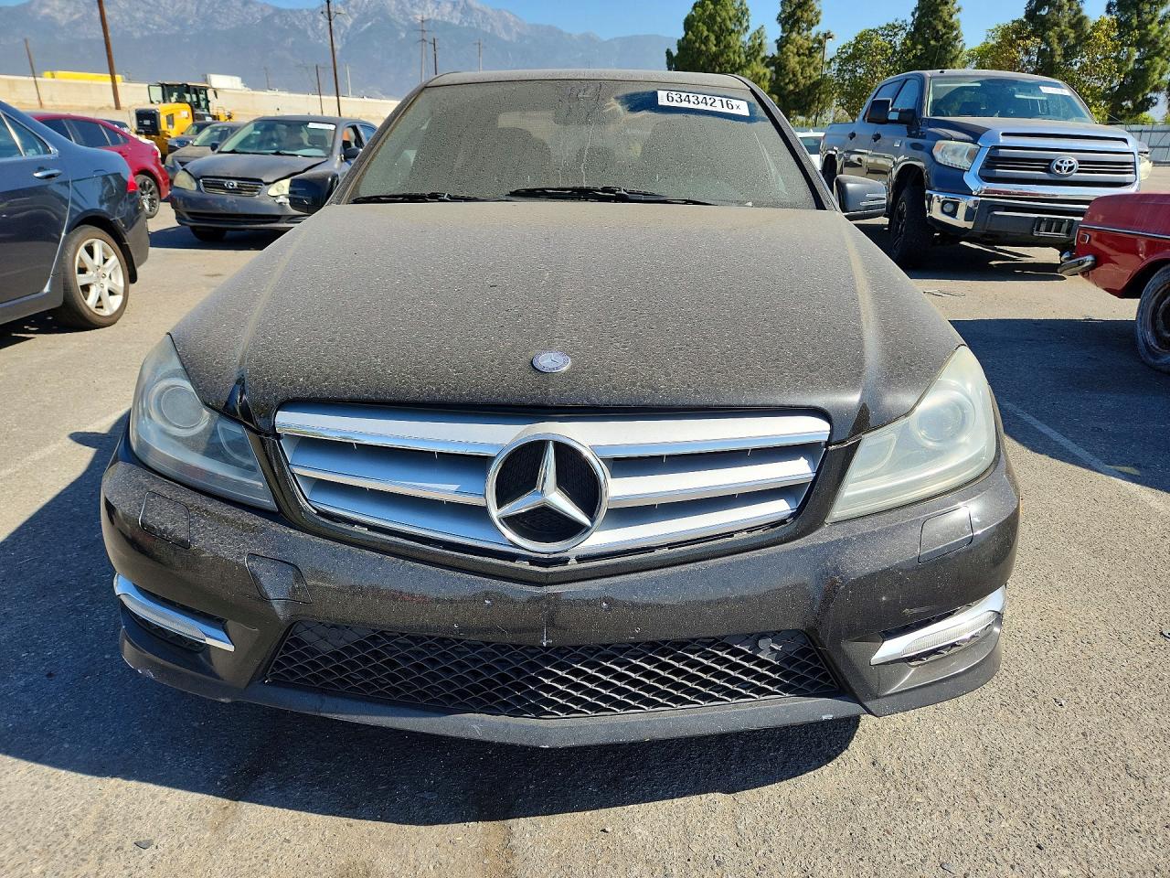 2013 Mercedes-benz C 250 Black vin: WDDGF4HB3DR257896