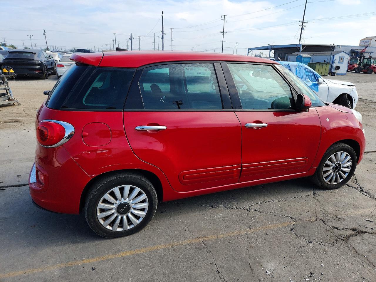 2014 Fiat 500l Easy Red vin: ZFBCFABH9EZ024940