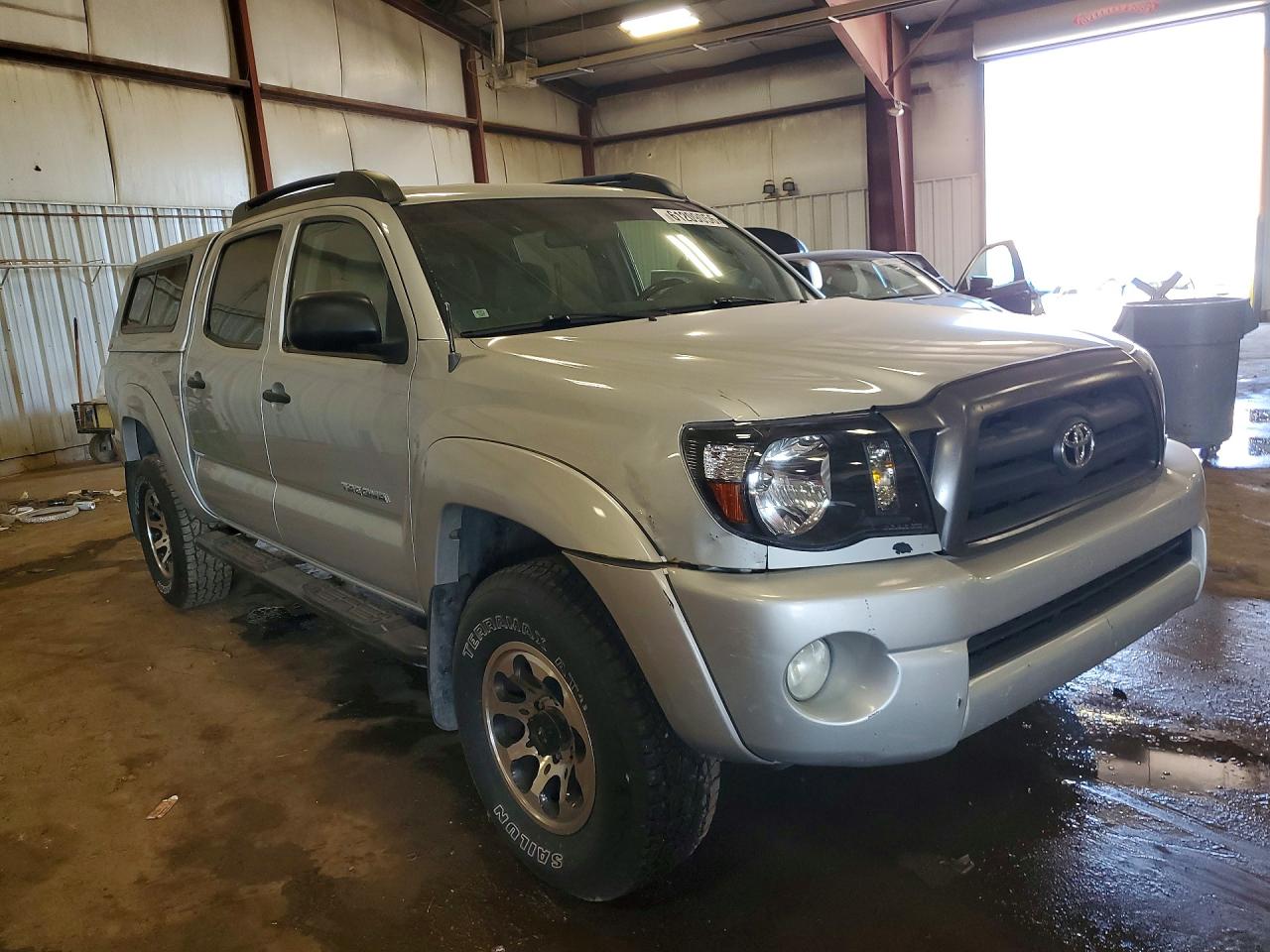 2005 Toyota Tacoma Double Cab Silver vin: 5TELU42N15Z096844