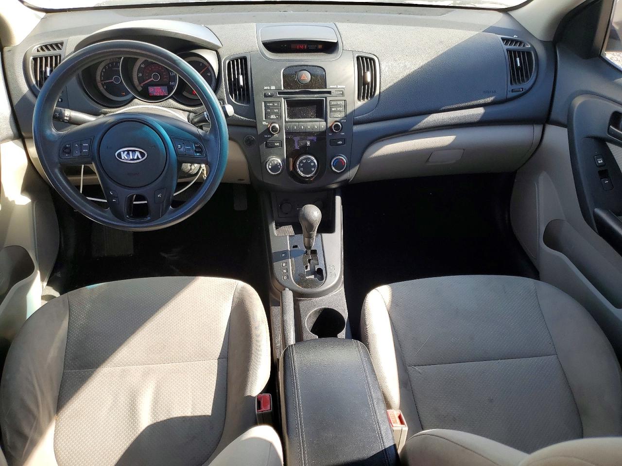 2010 Kia Forte Ex White vin: KNAFU4A28A5857531