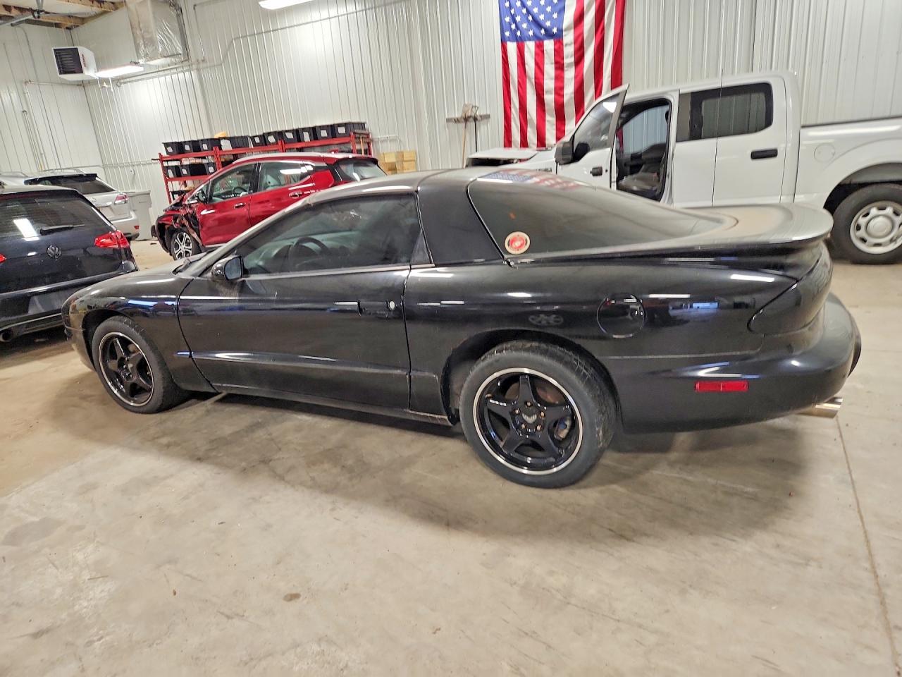 1994 Pontiac Firebird Formula Black vin: 2G2FV22P0R2234320