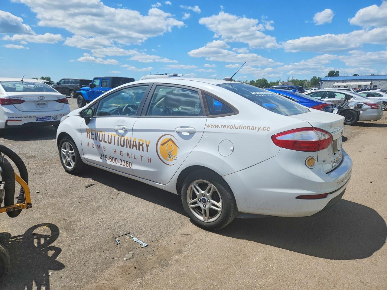 2017 Ford Fiesta Se White vin: 3FADP4BJ8HM155551