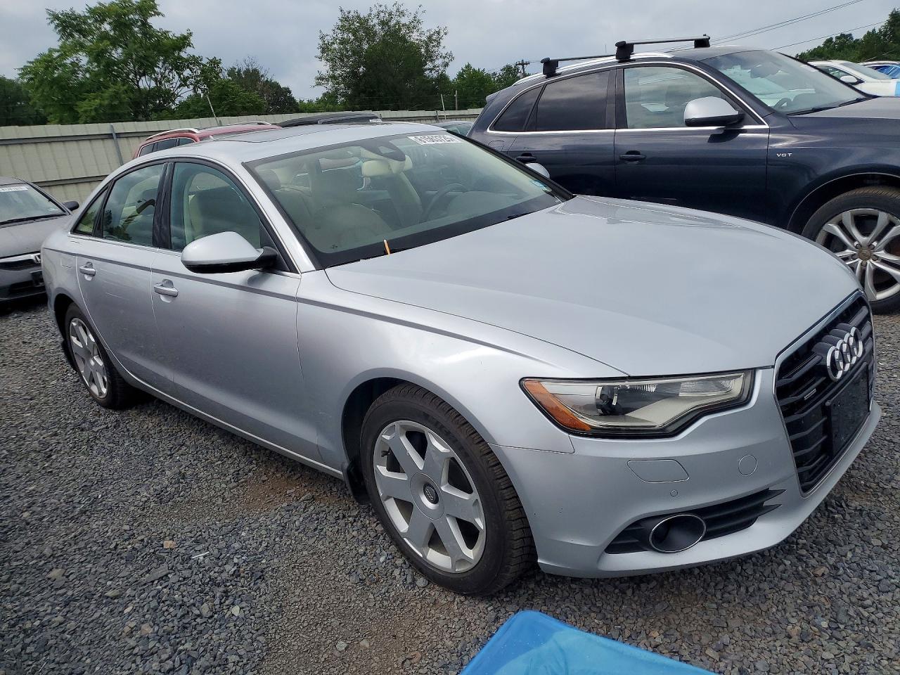 2014 Audi A6 Premium Plus Серебряный vin: WAUFMAFC5EN036165