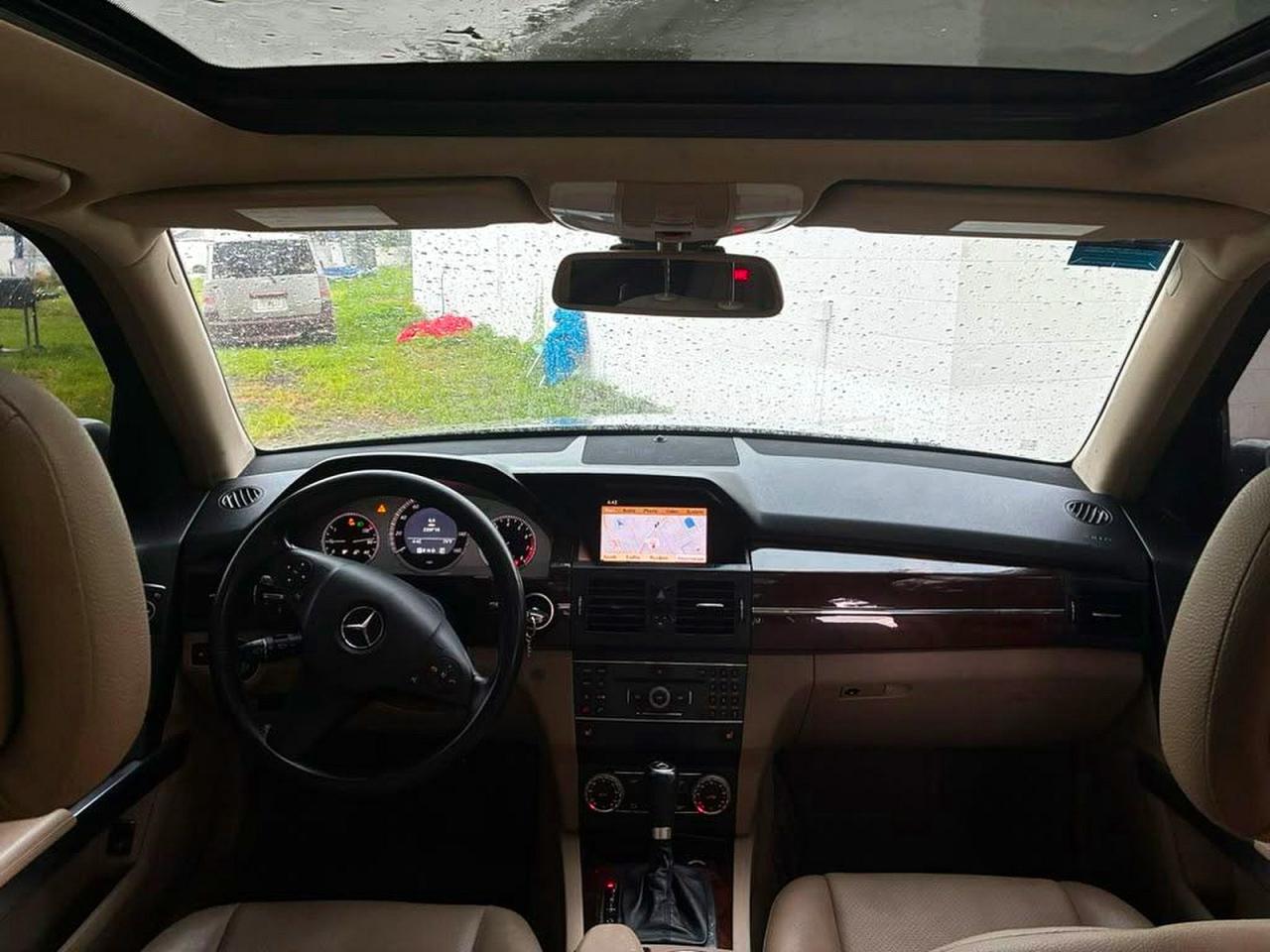 2011 Mercedes-benz Glk 350 Gray vin: WDCGG5GB4BF650409