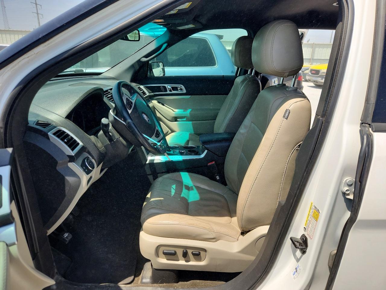 2014 Ford Explorer Xlt White vin: 1FM5K7D80EGA13043